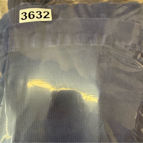 ROLLAS
EASTCOAST FLARE - MARINE CORD size 24 - Picture 9 of 9